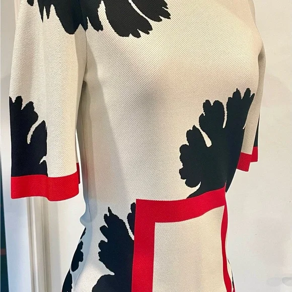 Alexander McQueen white Intarsia knit top, size S, Red/black, EUC - Picture 6 of 14